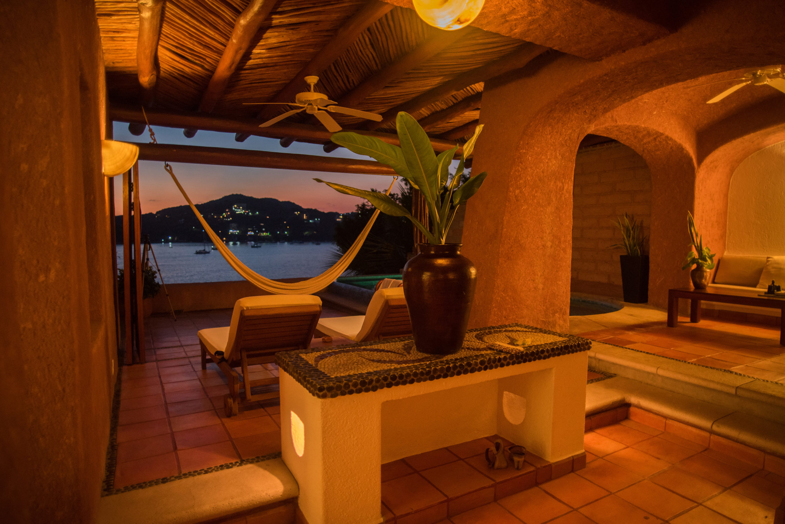 Master Pool Suite